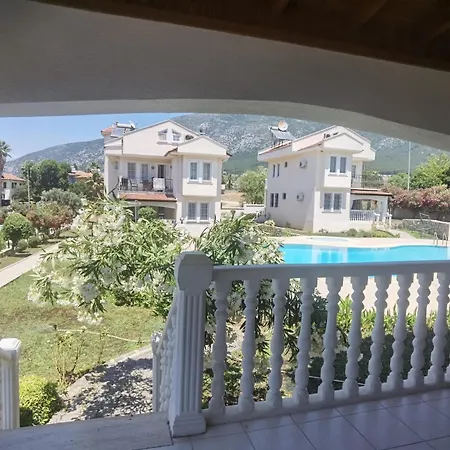 Magnolia Vacation House, First Floor Hébergement de vacances *